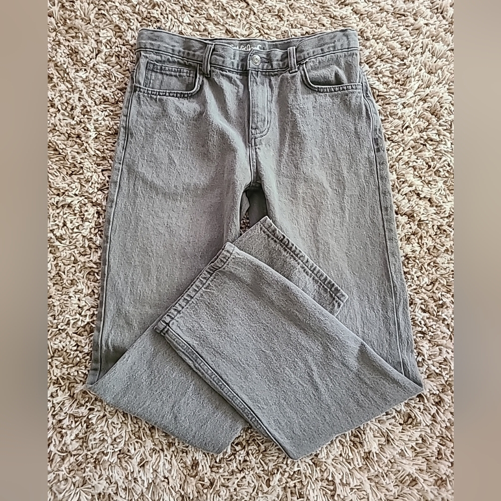 Cat & Jack Boys Size 16 Relaxed Straight Jeans Grey Wash EUC